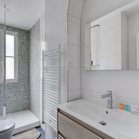 629 Damremont - Superbe A Apartment Paris