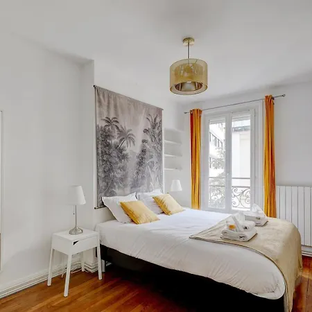 629 Damremont - Superbe A Apartment *